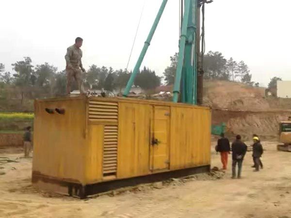 新蔡如何判断水冷式机油散热器密封件是否需要更换?